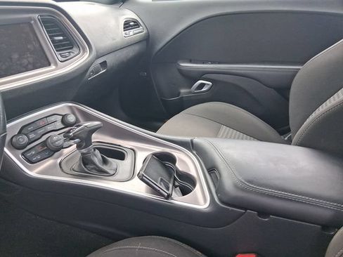 Used 2022 Dodge Challenger R/T Scat Pack w/ Shaker Package RWD image 15