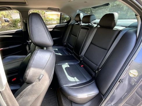 Used 2017 Acura TLX w/ Technology Package image 19