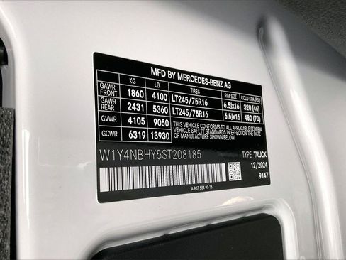 New 2025 Mercedes-Benz Sprinter 2500 image 13