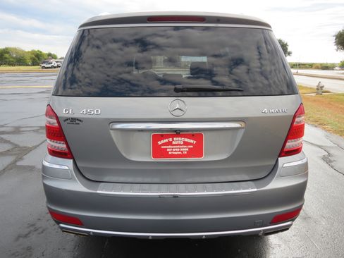 Used 2010 Mercedes-Benz GL 450 4MATIC image 8