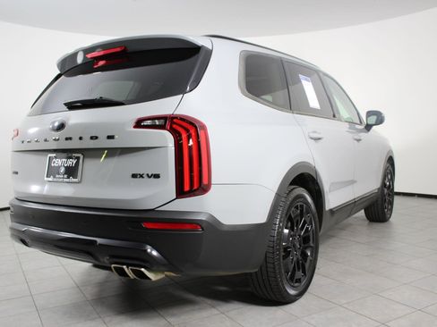 Used 2021 Kia Telluride EX w/ EX Premium Package image 9