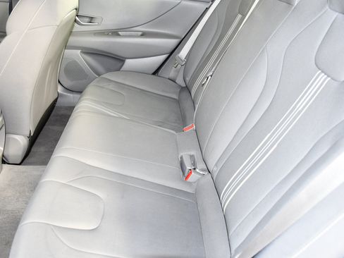 Used 2024 Hyundai Elantra SEL FWD image 48