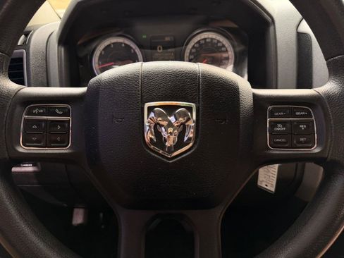 Used 2017 RAM 1500 Tradesman image 11