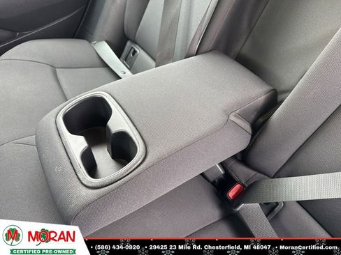 Used 2024 Toyota Corolla LE image 25