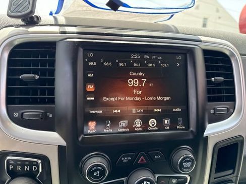 Used 2017 RAM 1500 Big Horn RWD image 12