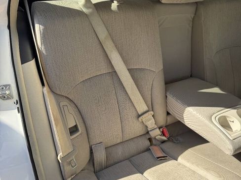 Used 2014 Subaru Outback 2.5i Premium AWD/4WD image 22
