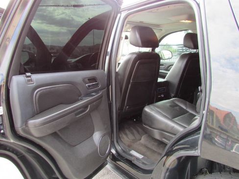 Used 2009 Cadillac Escalade 2WD image 14