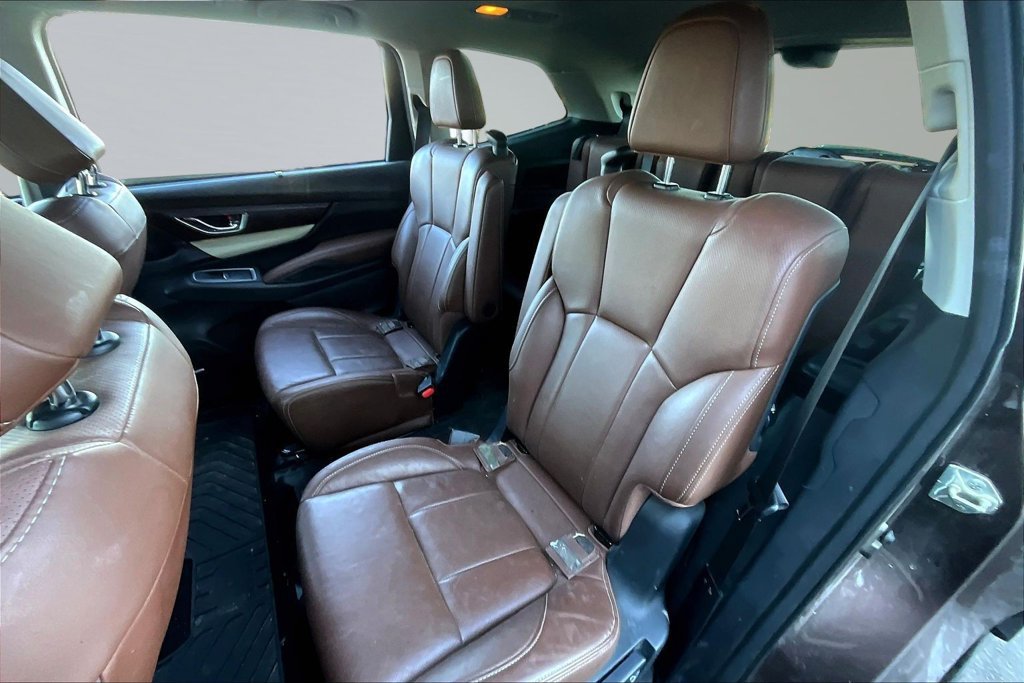 Used 2019 Subaru Ascent Touring w/ Popular Package #3 AWD/4WD image 22