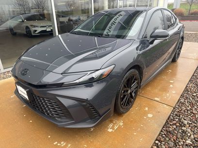 Used 2025 Toyota Camry SE w/ Convenience Package