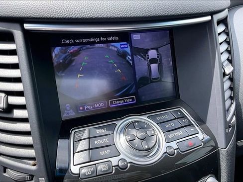 Used 2013 INFINITI FX37 AWD w/ Premium Pkg image 19
