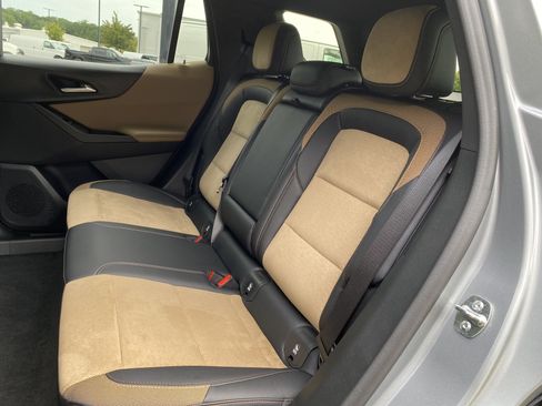 Used 2026 Chevrolet Equinox ACTIV w/ Safety and Technology Package FWD image 39