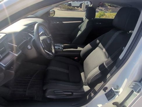 Used 2018 Honda Civic EX-T image 12