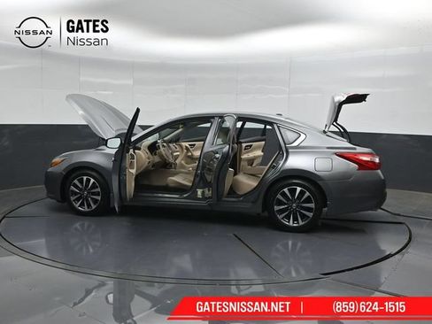 Used 2016 Nissan Altima 2.5 SL w/ 2.5 Technology w/LED Package FWD image 52