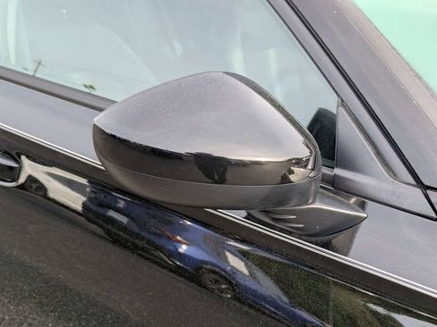 Used 2023 Honda Civic Sport image 12