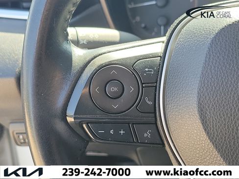Used 2023 Toyota Corolla SE w/ SE Premium Package FWD image 25