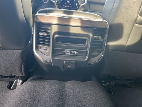 New 2026 RAM 2500 Laramie w/ Night Edition AWD/4WD image 30