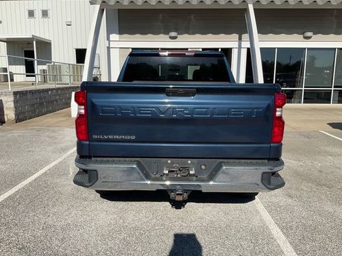 Used 2022 Chevrolet Silverado 1500 LT image 6