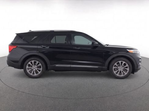 Used 2024 Ford Explorer Limited RWD image 8