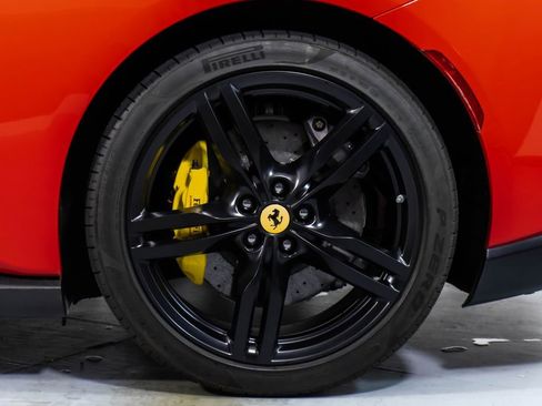 Certified 2019 Ferrari Portofino RWD image 62