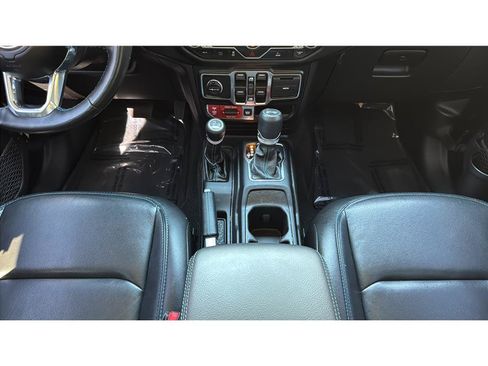 Used 2021 Jeep Wrangler Unlimited Rubicon 4xe w/ Steel Bumper Group AWD/4WD image 26