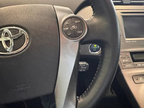 Used 2013 Toyota Prius Persona Series FWD image 36