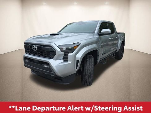 Used 2024 Toyota Tacoma TRD Sport image 10