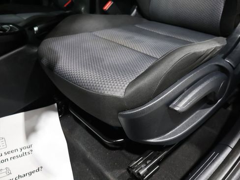 Used 2021 Kia Soul LX image 11