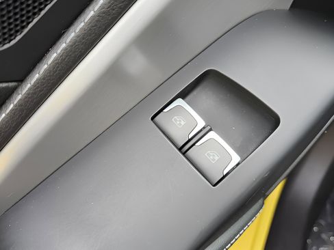 Used 2019 Chevrolet Corvette Stingray Coupe w/ 2LT Preferred Equipment Group image 35