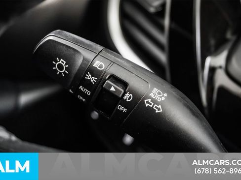 Used 2024 Kia Seltos S image 30