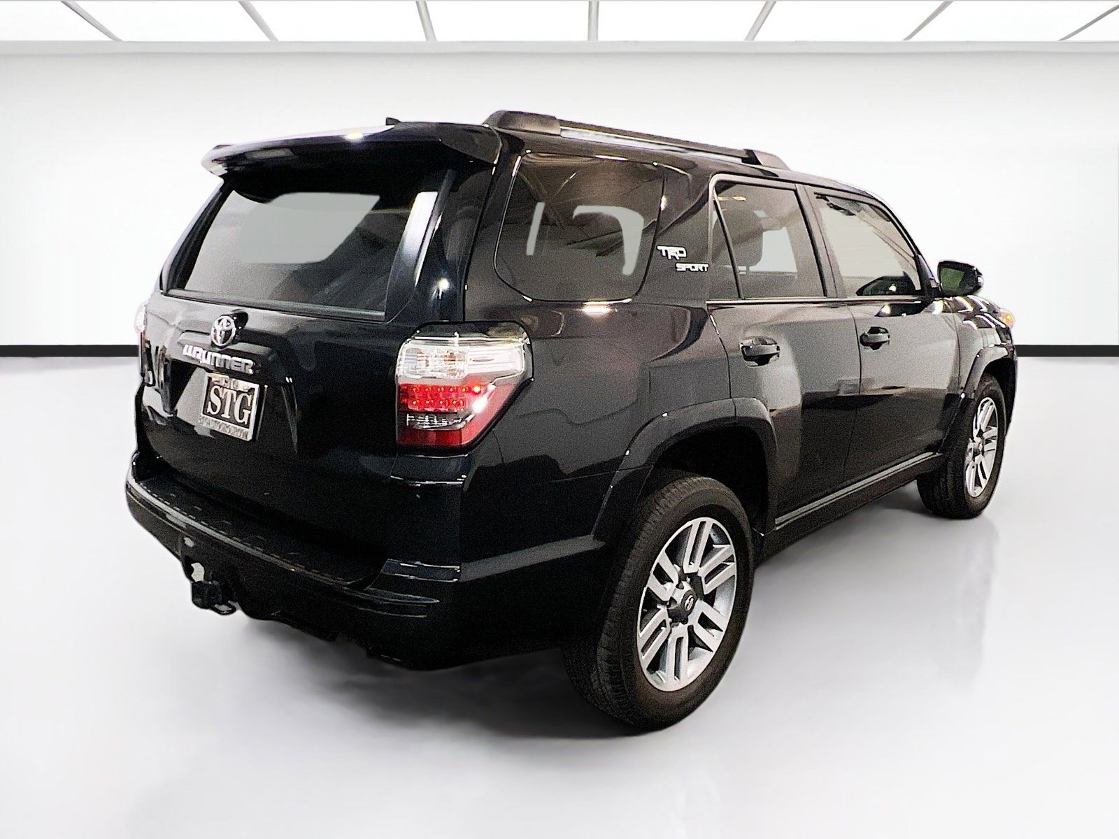 Used 2024 Toyota 4Runner TRD Sport w/ Technology Package AWD/4WD image 4