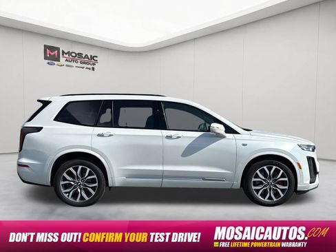 Used 2024 Cadillac XT6 Sport w/ Technology Package AWD/4WD image 8