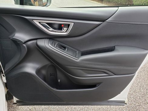 Used 2023 Subaru Forester Premium image 18