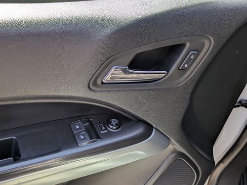 Used 2022 Chevrolet Colorado LT w/ Fleet Safety Package RWD image 11