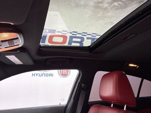 Used 2012 Dodge Charger R/T image 19