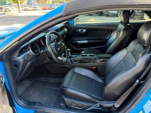 Used 2022 Ford Mustang GT Premium w/ GT Performance Package RWD image 15
