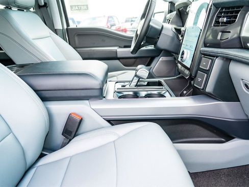 New 2025 Ford F150 Lightning Flash AWD/4WD image 22