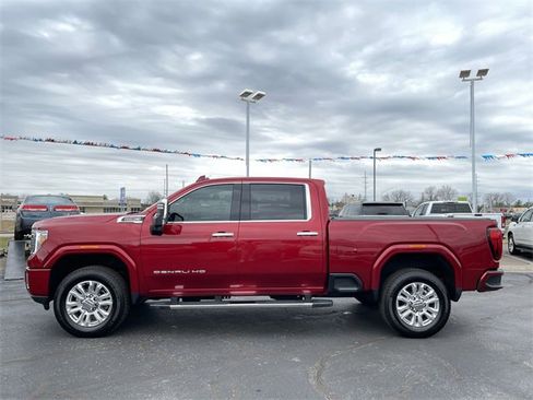 Used 2022 GMC Sierra 2500 Denali w/ Denali Ultimate Package image 2