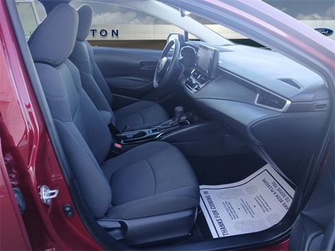 Used 2022 Toyota Corolla LE image 15