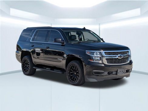 Used 2019 Chevrolet Tahoe LS w/ Enhanced Driver Alert Package AWD/4WD image 8