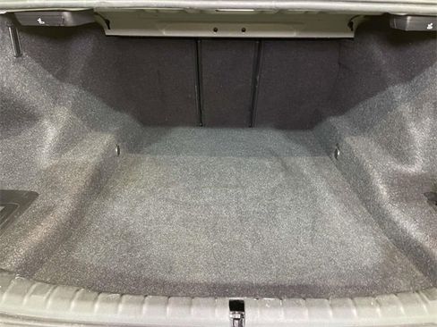 Used 2018 BMW 530i xDrive image 15