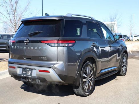 Used 2022 Nissan Pathfinder Platinum w/ Lighting Package (N93) image 5