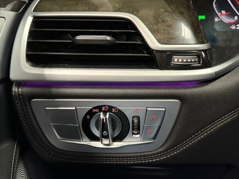 Used 2021 BMW 750i xDrive w/ Executive Package image 73