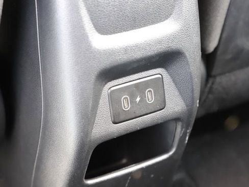 Certified 2026 Hyundai Venue SEL FWD image 16