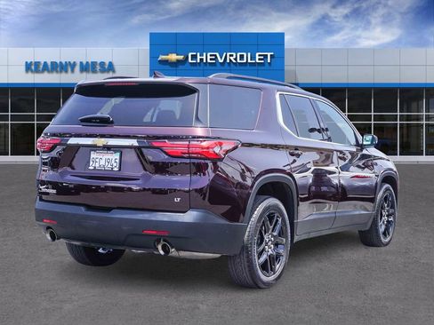 Used 2023 Chevrolet Traverse LT FWD image 6