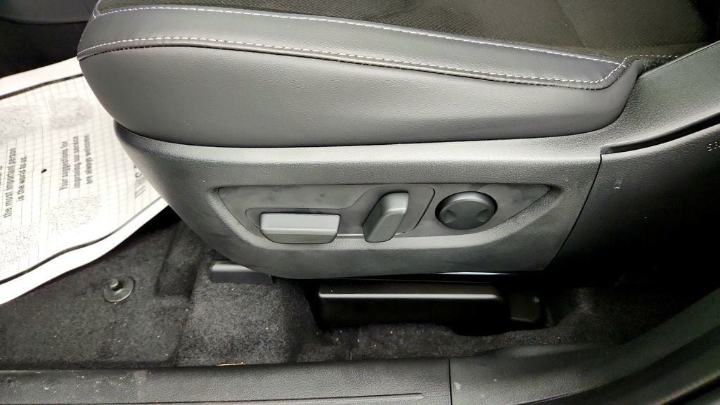 Used 2026 MAZDA CX-5 Preferred AWD/4WD image 11