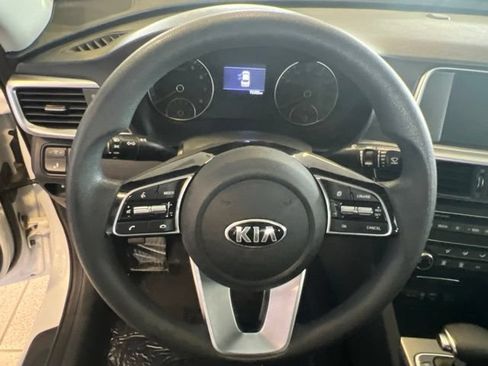 Used 2020 Kia Optima LX FWD image 23