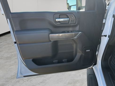 Used 2022 GMC Sierra 2500 AT4 w/ AT4 Premium Plus Package image 24