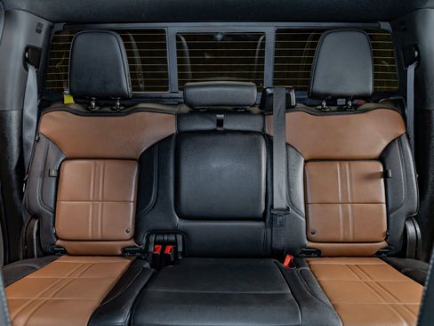 Used 2023 Chevrolet Silverado 1500 High Country w/ Technology Package image 26