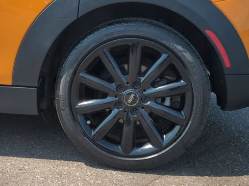 Used 2015 MINI Cooper 4-Door Hardtop FWD image 14