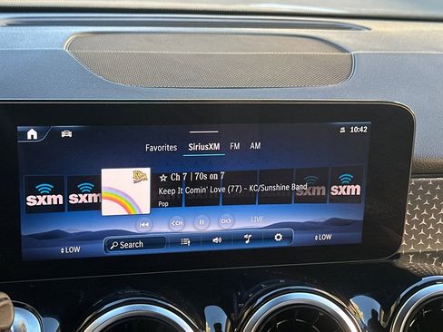 Certified 2026 Mercedes-Benz GLB 250 image 34